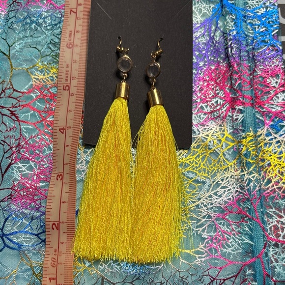 Jewelry - 🖤 Yellow Tassel Earrings🖤